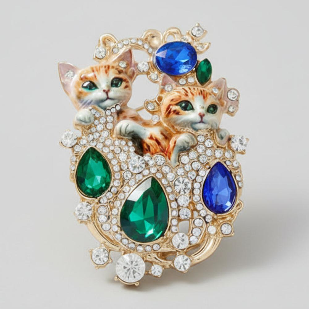 {{product_title}} brooch pin, vintage animal brooch, statement brooch jewelry, unique gift for animal lovers, enamel pin accessory, collectible brooch Boho Sunday